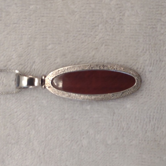 Silver chain and 3 pendants - Picture 8 of 8